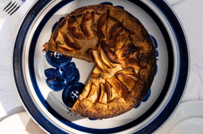 Oma's Apple Cake - Building Feasts